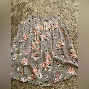 torrid size 2 gray and flowered flowy tank top. worn once